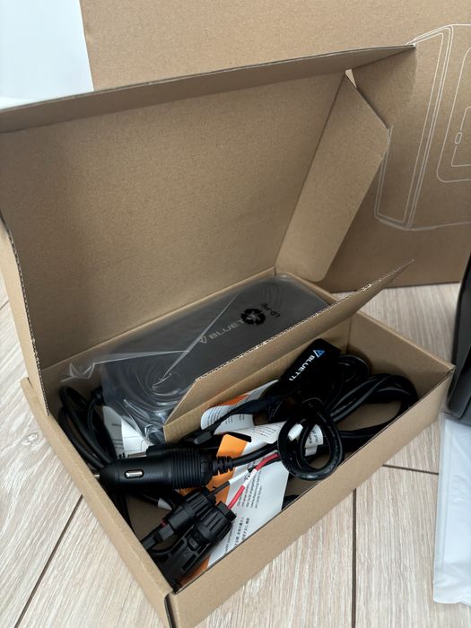 Зарядна станція BLUETTI EB70 1000W 716Wh