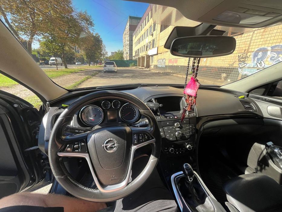 Opel Insignia в отличном состоянии