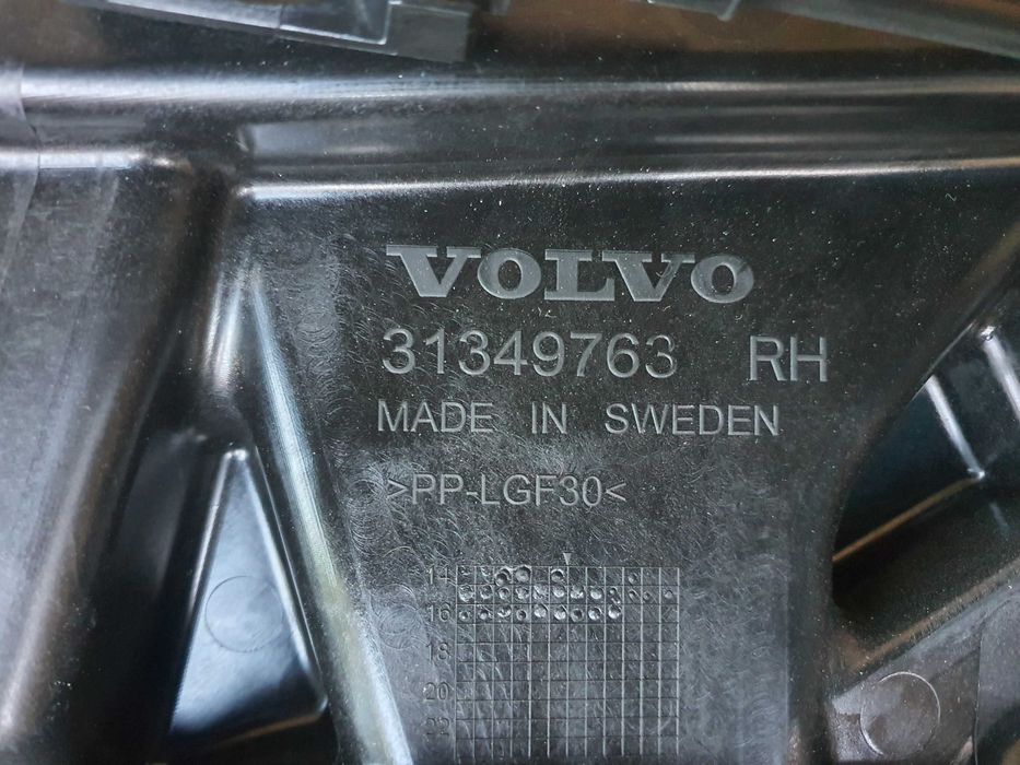 Podnośnik szyby prawy przód Volvo XC90 II