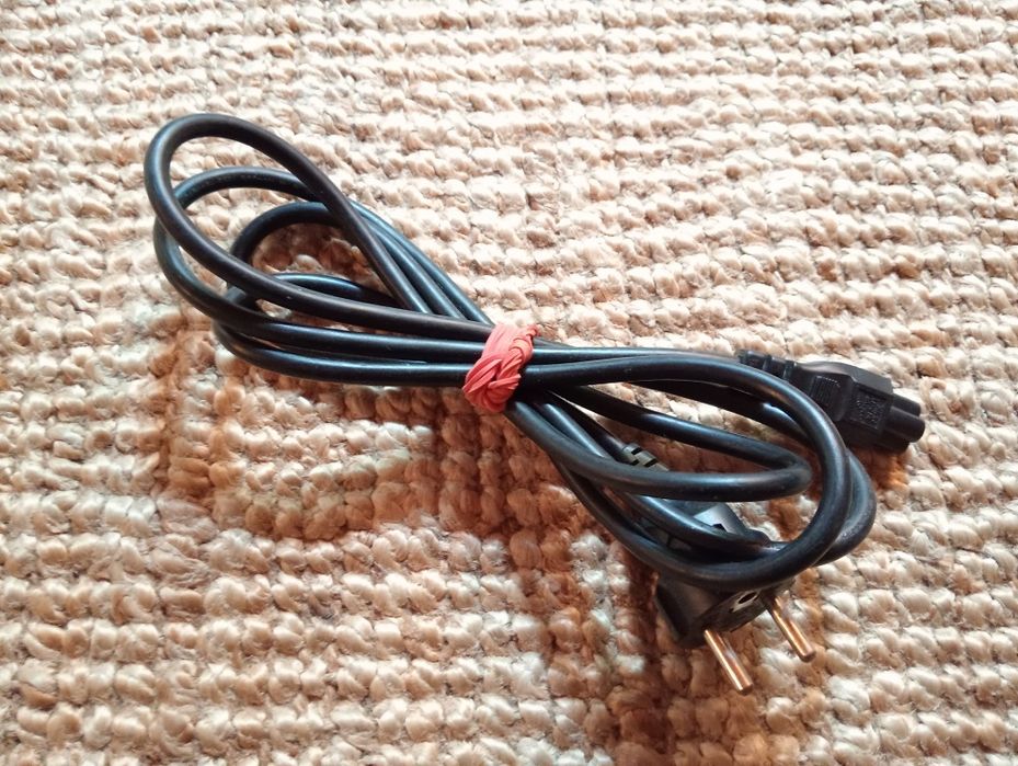 Kabel zasilający do komputera "koniczynka"