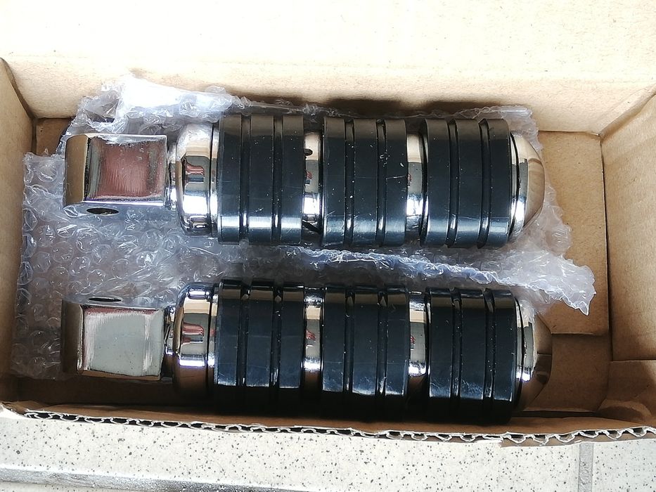 Podnóżek pasażera Honda Shadow Vt 125