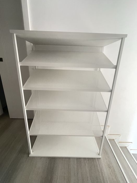 Sapateira ikea Platsa