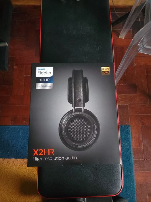 Philips Fidelio X2HR Headphones