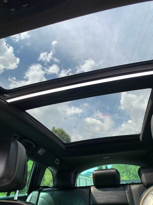 Автомобіль Інсігнія 2013