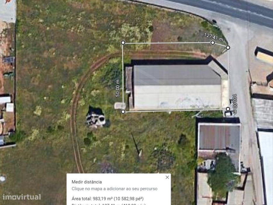 Armazém com cerca de 500m2 nas Benfarras - Boliqueime, Algarve
