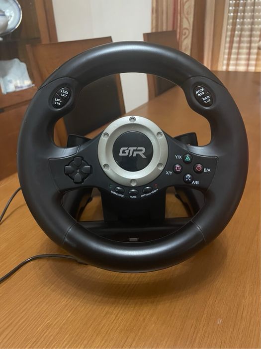 Volante com pedais ( compativel com Ps4, Ps3, xbox, switch e PC )