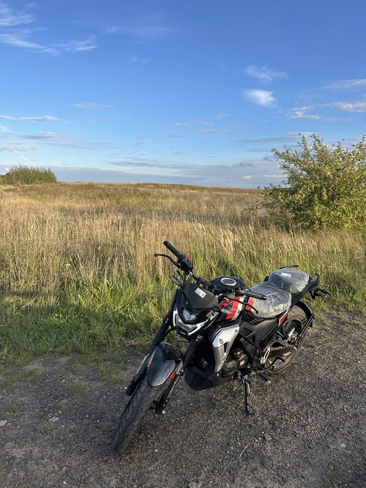 Продам Lifan SR220