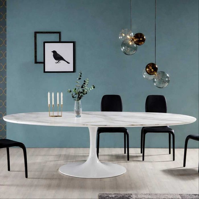 Mesa de jantar em mármore / Marble Dining Table