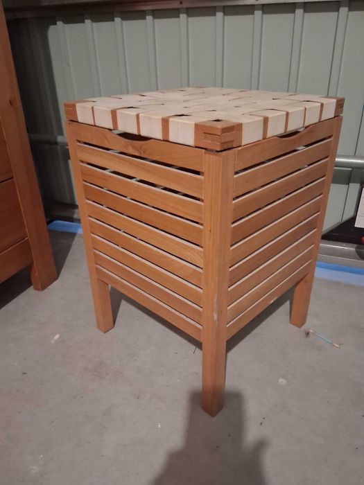 Banco para WC em madeira