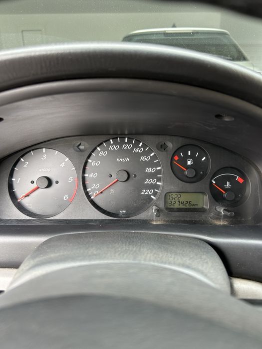 Nissan Almera 2.2 ddti