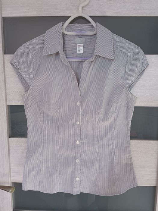 Elegancka bluzka marki H&M rozmiar 36