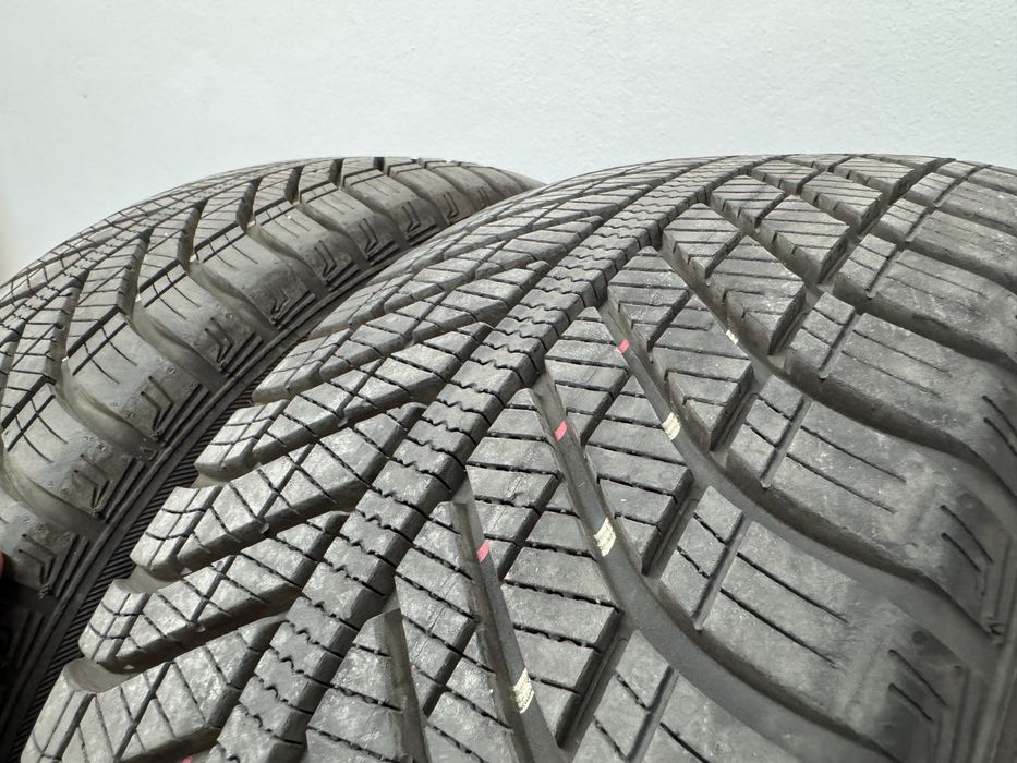4 pneus 205 / 55 R16