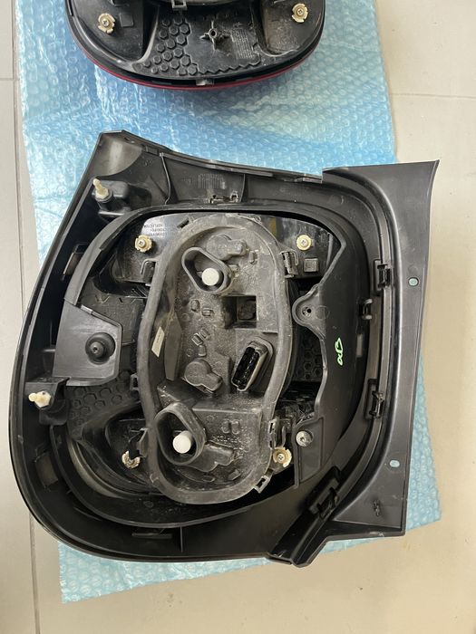 Faróis Traseiros Originais Smart ForTwo 453 (2015-2023) Excelente Estado