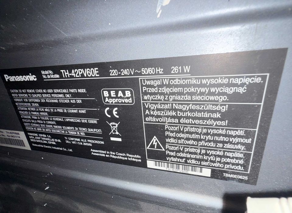 Продам плазмовий телевізор Panasonic Viera (модель TH-42PV60E)