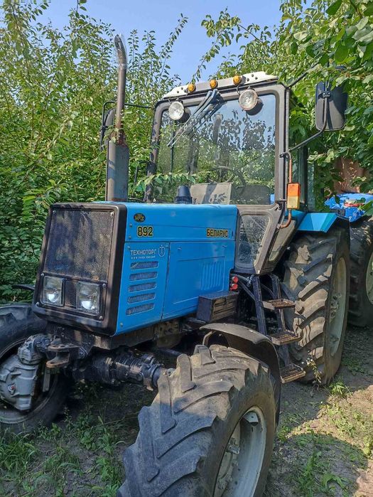 Продам трактор  МТЗ 892