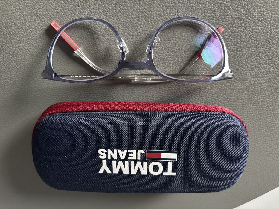 Oprawki Tommy Hilfiger transparentne