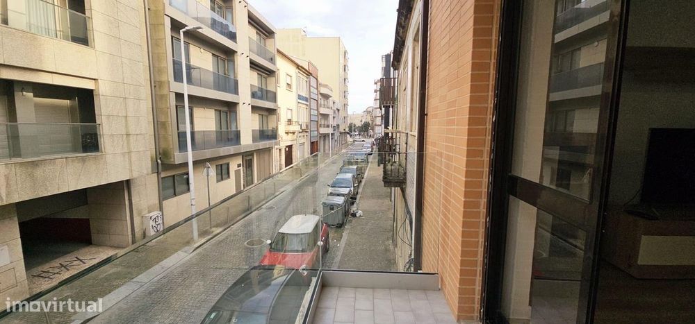 Apartamento T2 na Póvoa de Varzim  em Segunda linha de Mar