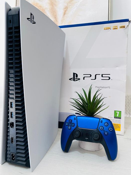 PS5 c/ Garantia + Vários Extras ( Impecável Estado )