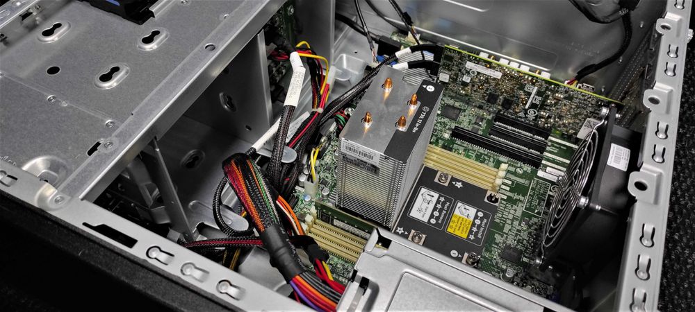 Сервер HPE Proliant ML110 Gen10 SFF