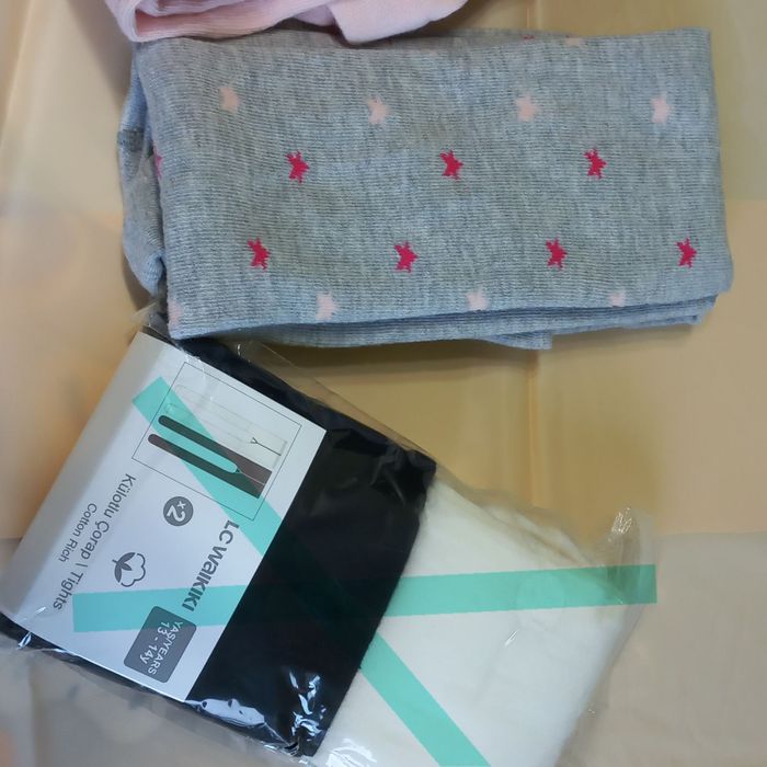 Продам колготки для дівчинки 13-14 років