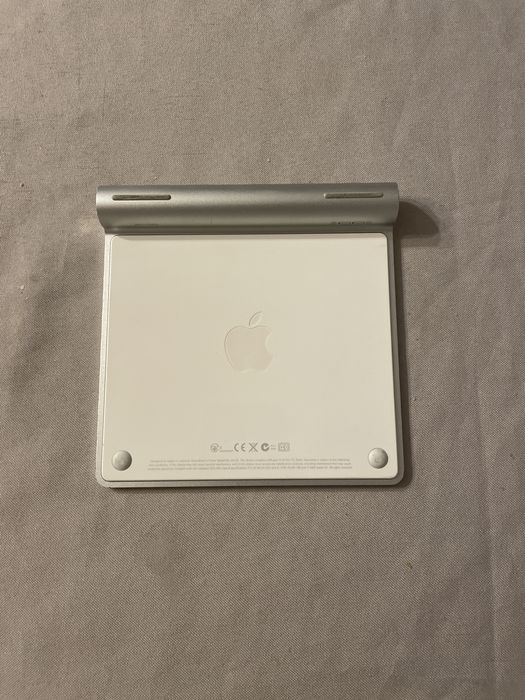Apple Trackpad - Like New436155072812175361