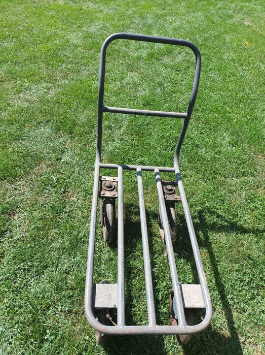 Wózek transportowy ramowy