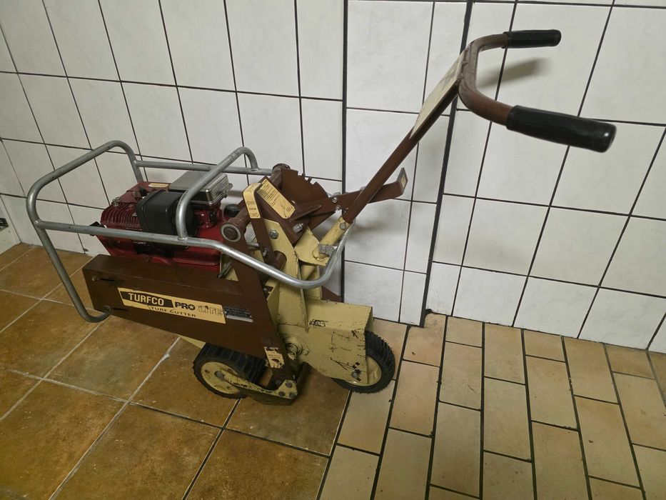 Ryan Brouwer Wycinarka Darni Ryan obrzynarka do trawników Turfco Toro Rink Podcinarka do darni BILLY GOAT Camon