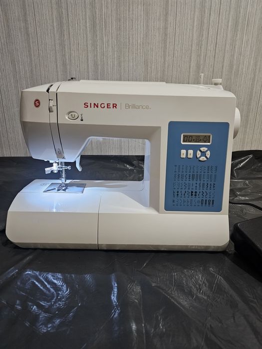 Швейна машинка SINGER 6160