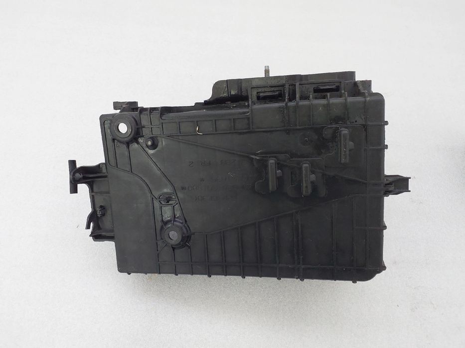 Base / caixa da bateria CITROËN C3 II (SC_)