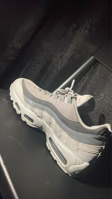 Air max 95 em bom estado