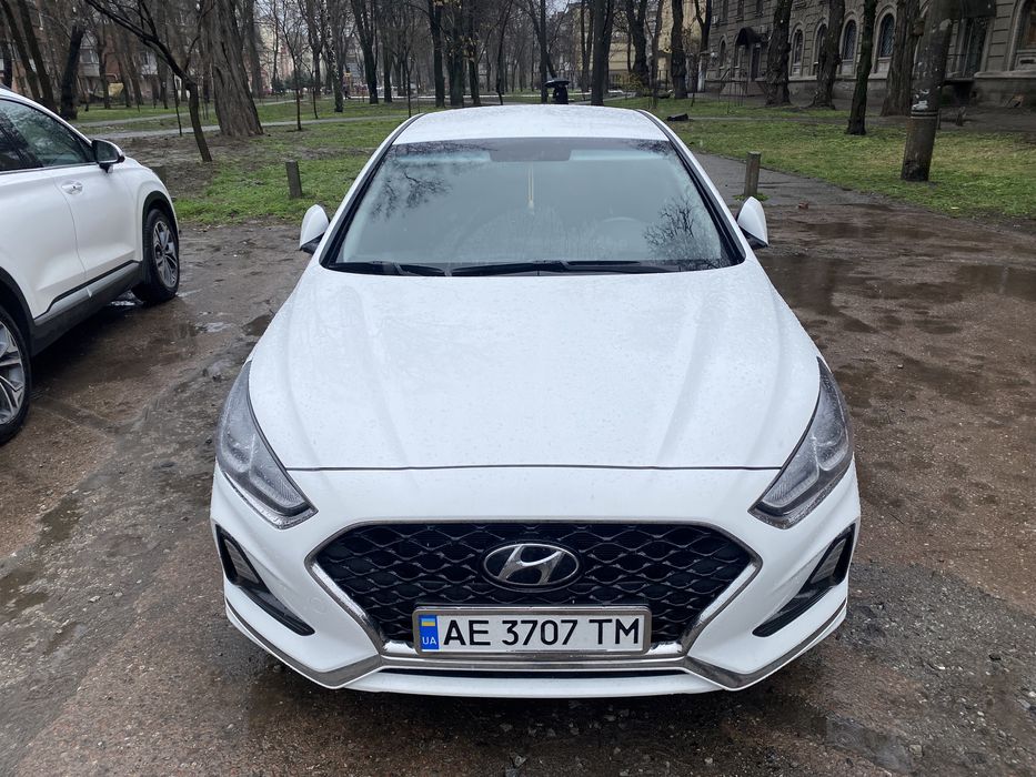 Авто в аренду под такси