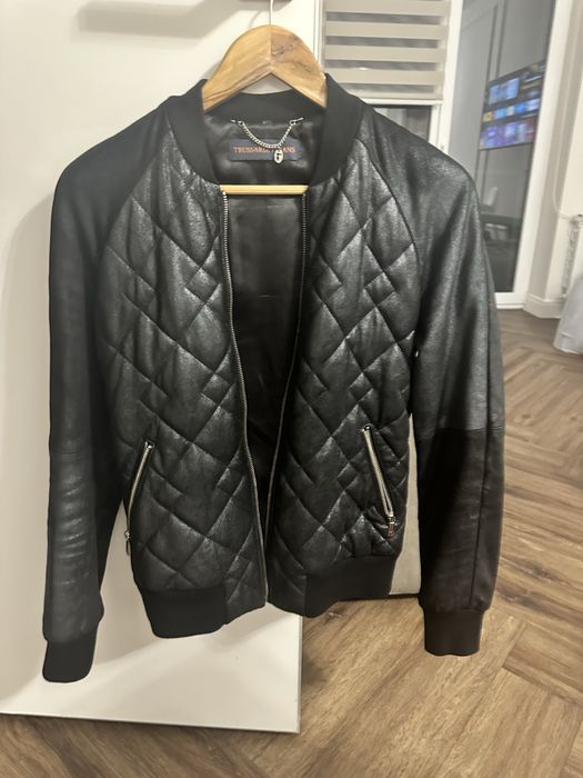 Куртка  trussardi