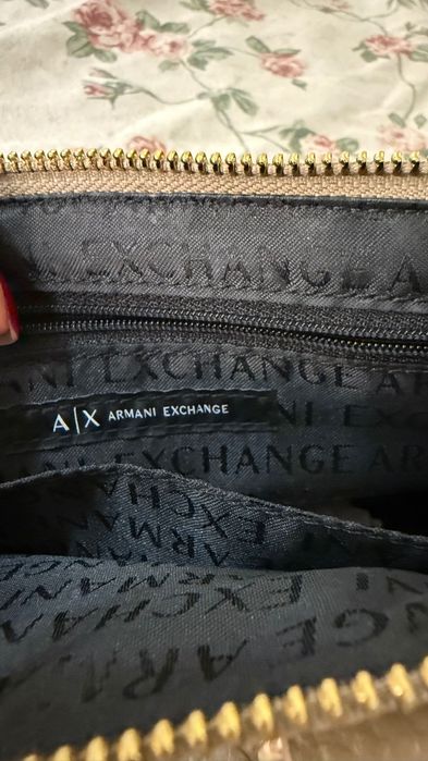 Сумочка Armani.!