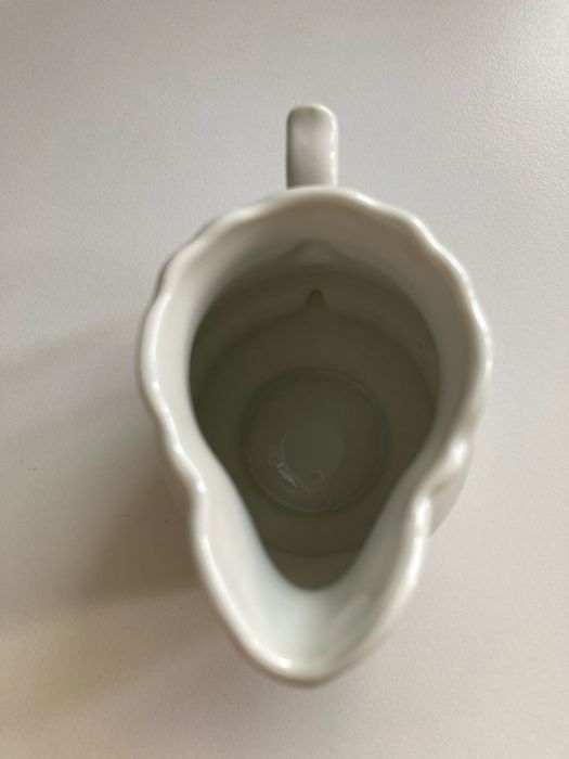 Mlecznik dzbanek porcelana biały perłowy Włocławek PRL