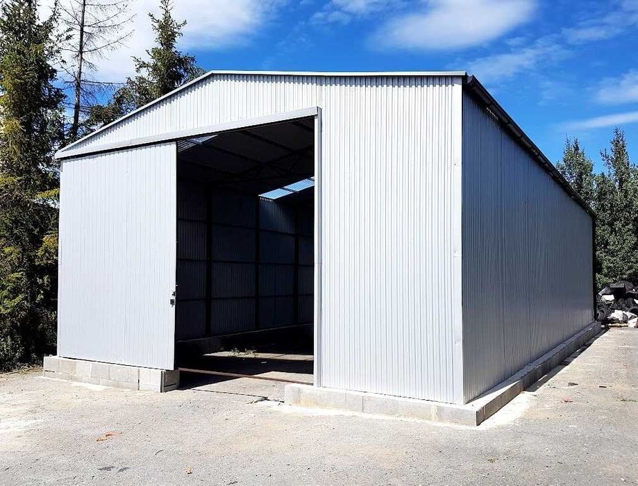 Blaszana hala 8×16m – srebrna