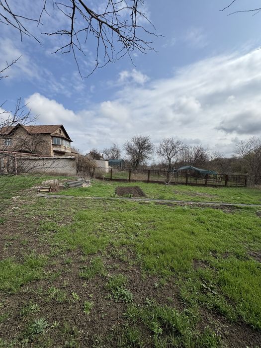 Продаж земельної ділянки біля річки, площа 8,82 соток, поряд парк Маршавцева, Заповідник Скали Модру, Човнова станція, площа забудови 44 м.кв,