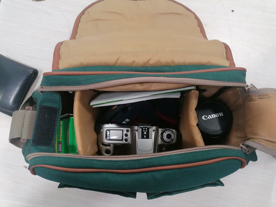 Câmara Fotográfica EOS 300 Nova