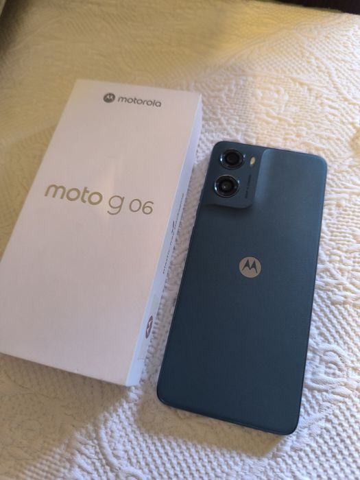 Vendo ou troco Motorola g6 pro tela 6.9 tá como novo