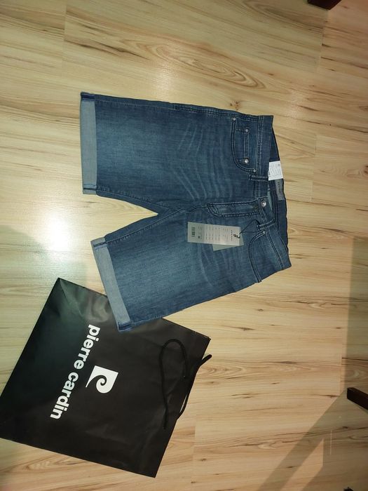 Nowe bermudy marki Pierre Cardin rozm.33- expresowa wysyłka