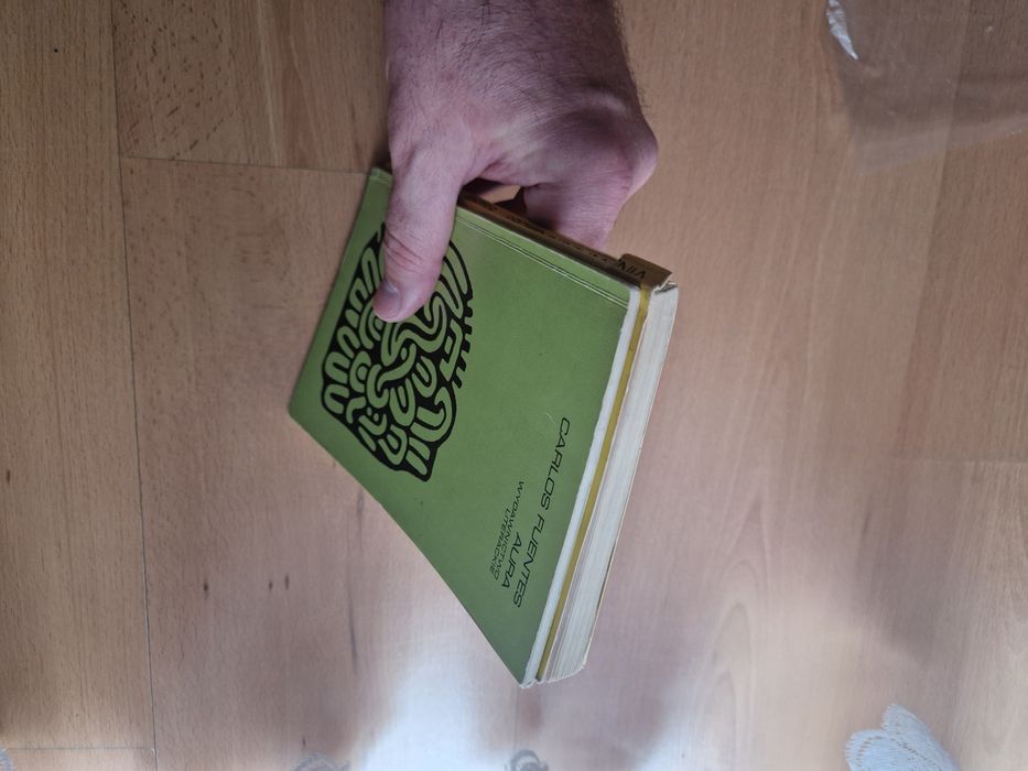 2 × Carlos Fuentes - Aura + Spokojne sumienia