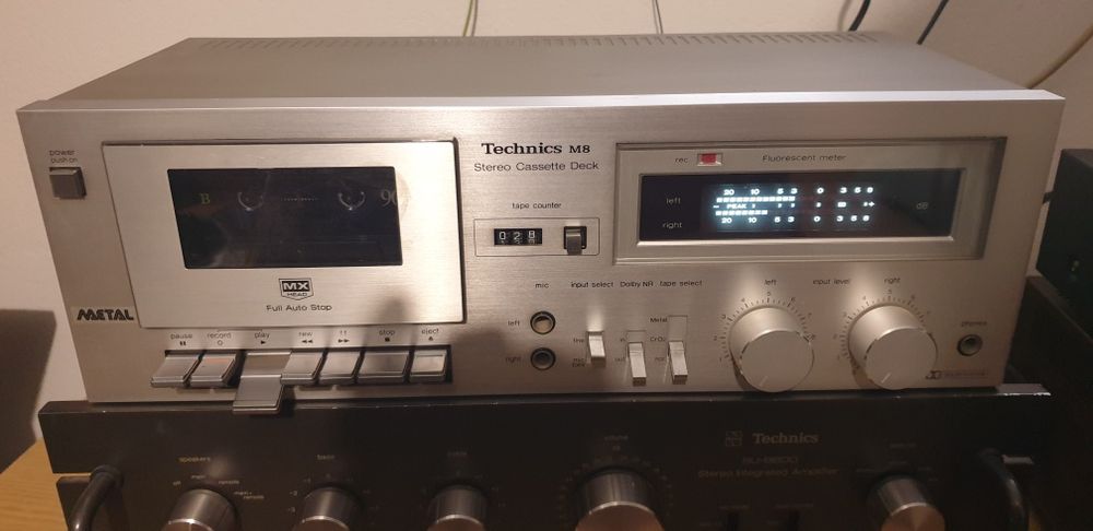 Magnetofon Technics M-8