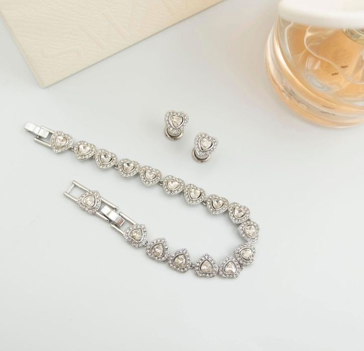 Браслет Swarovski сердечка swarovski ariana grande