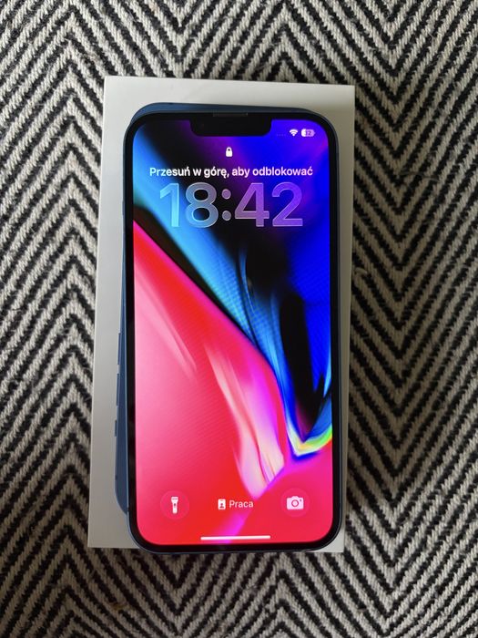 Smartfon Apple Iphone 13 256GB niebieski