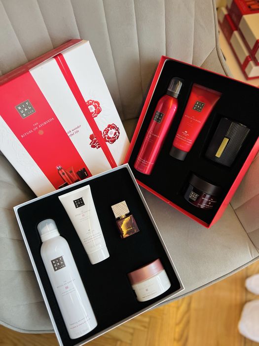Подарунковий набір Рітуалс Сакура косметичка Rituals Sakura gift set L