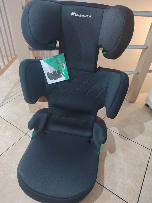 Sprzedam fotelik samochodowy Bebe Confort I-size ISOFIX 15-36kg