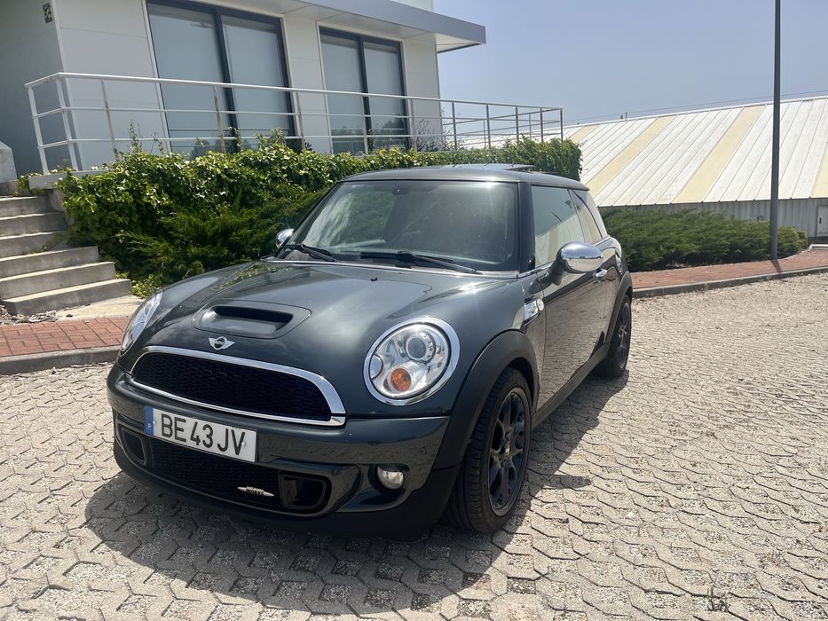 Mini John Cooper Works 2010