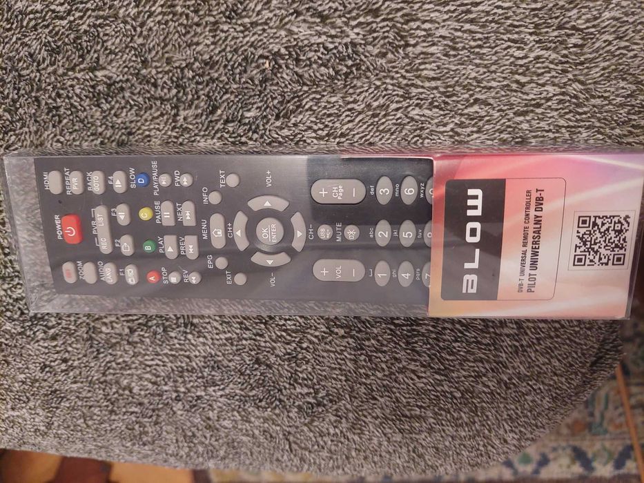 Dekoder telewizji naziemnej DVB-T Blow 4503HD plus pilot uniwersalny