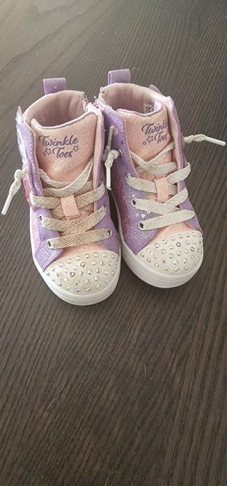 Sapatilhas sketchers borboleta menina