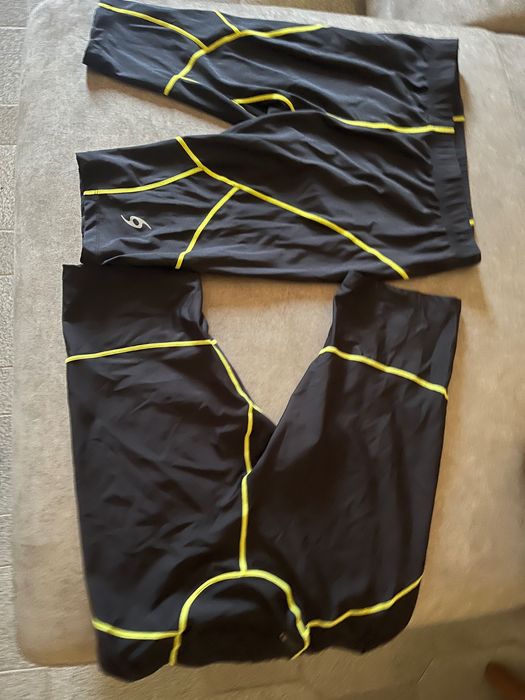 Roupa desporto usada . . .