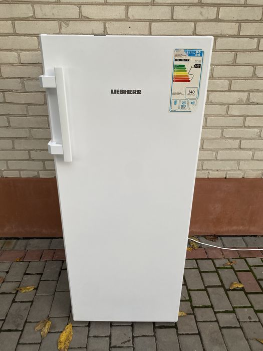 Морозильна камера Liebherr GNP3255 BluPerformance